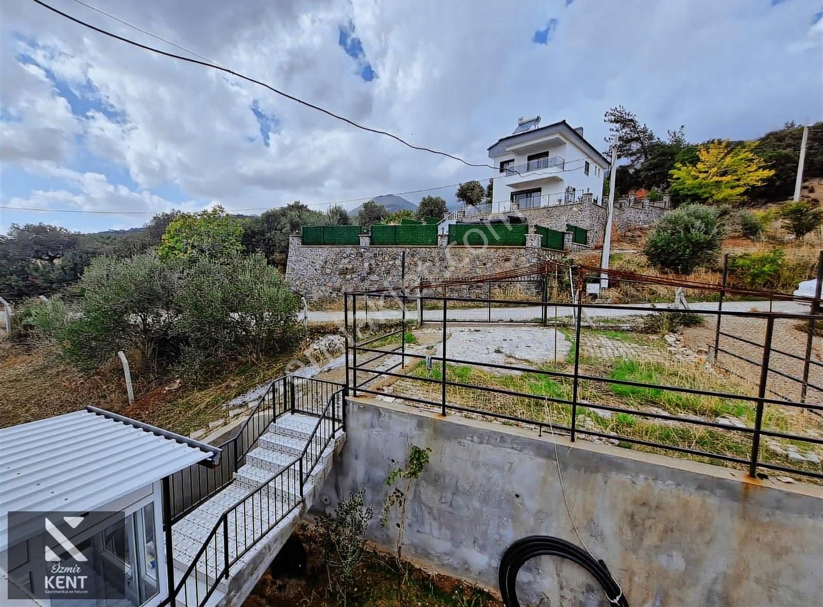 Kemalpaşa Vişneli Satılık 2920 M2 Dubleks Konut Ve Arsa - Görsel 6