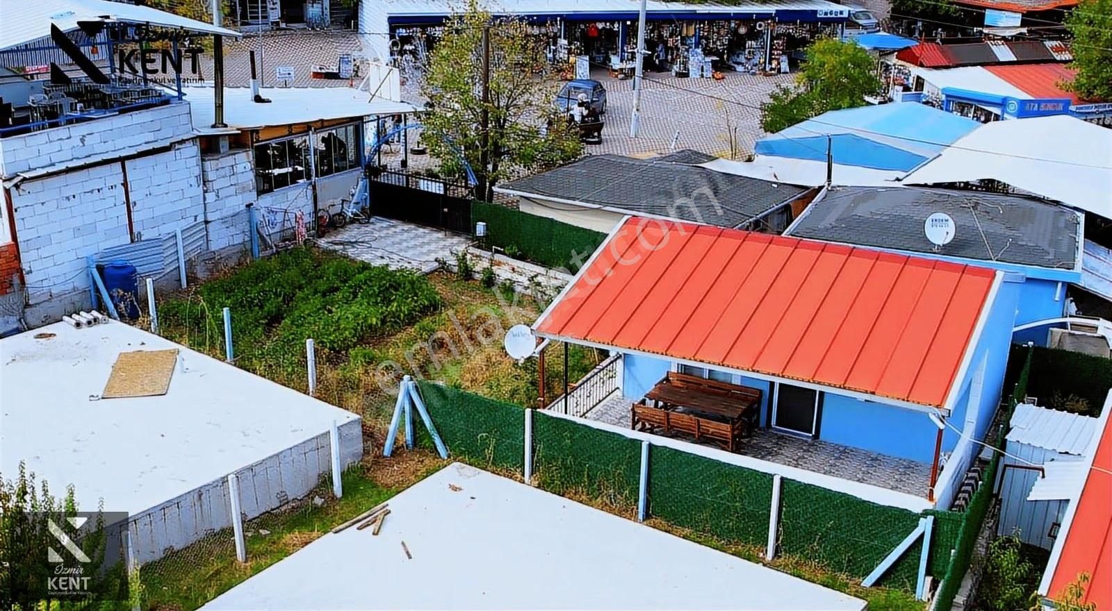 Kemalpaşa Nazarköy Merkez Satılık 180 M2 Bahçe 35 M2 Ev - Görsel 33