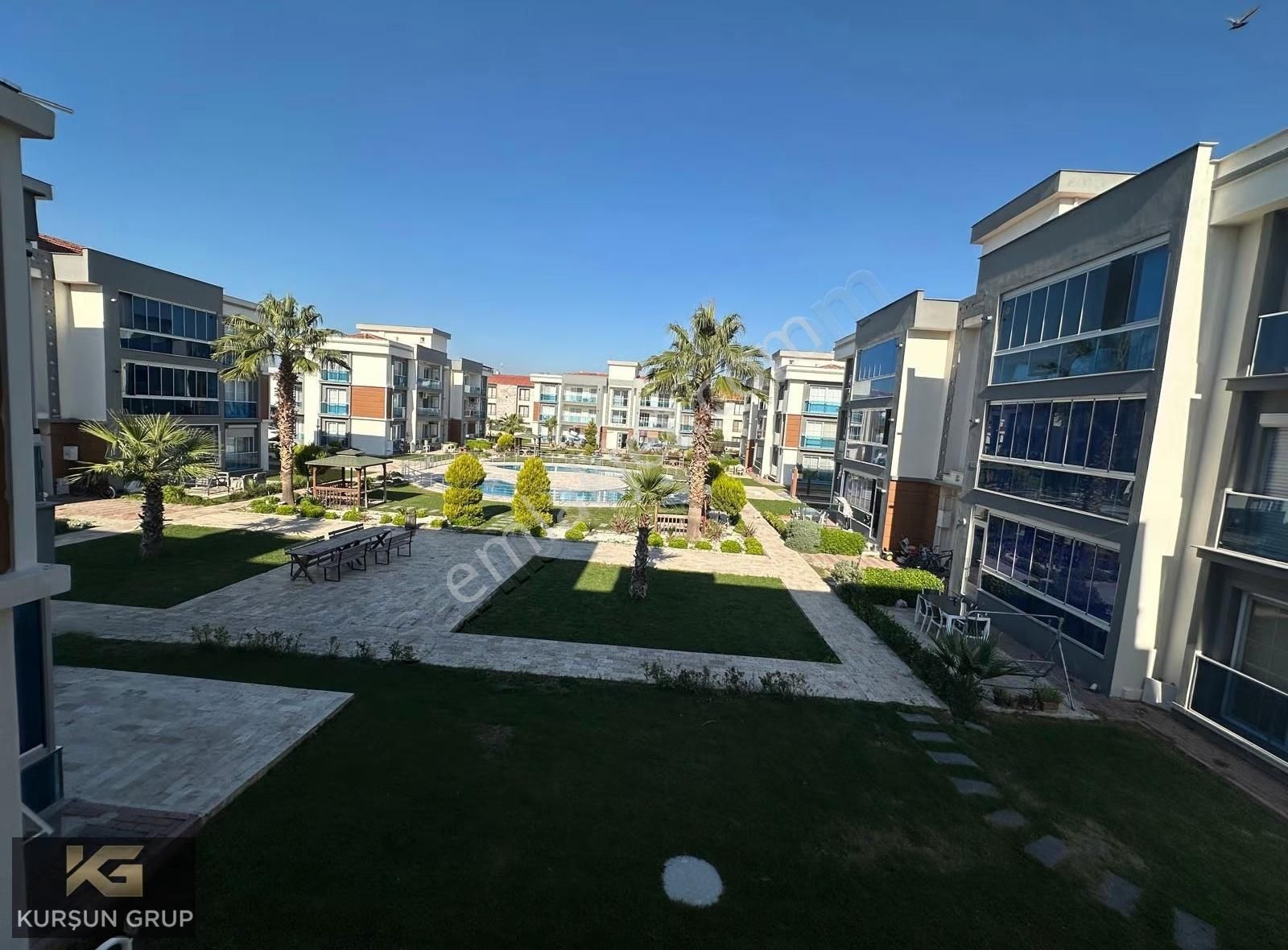 Kurşun Grup'tan Villalar Bölgesinde Lüx Sitede 2+1 Arakat Daire