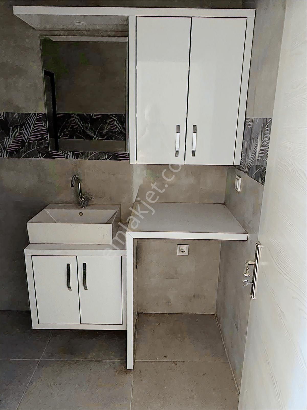 Seyrek Bakırçayda Satılık 1+1 Daire - Görsel 8