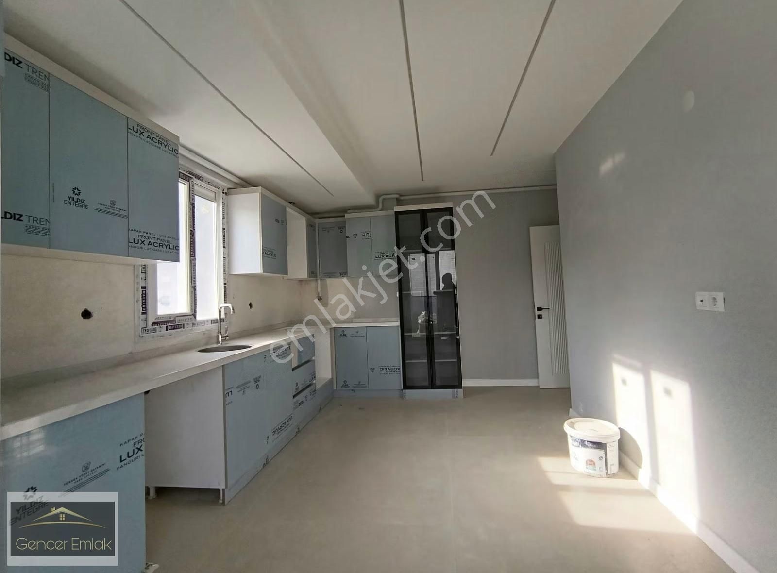 Kurtuluş Ta 3+1 Özel Otoparklı Daire