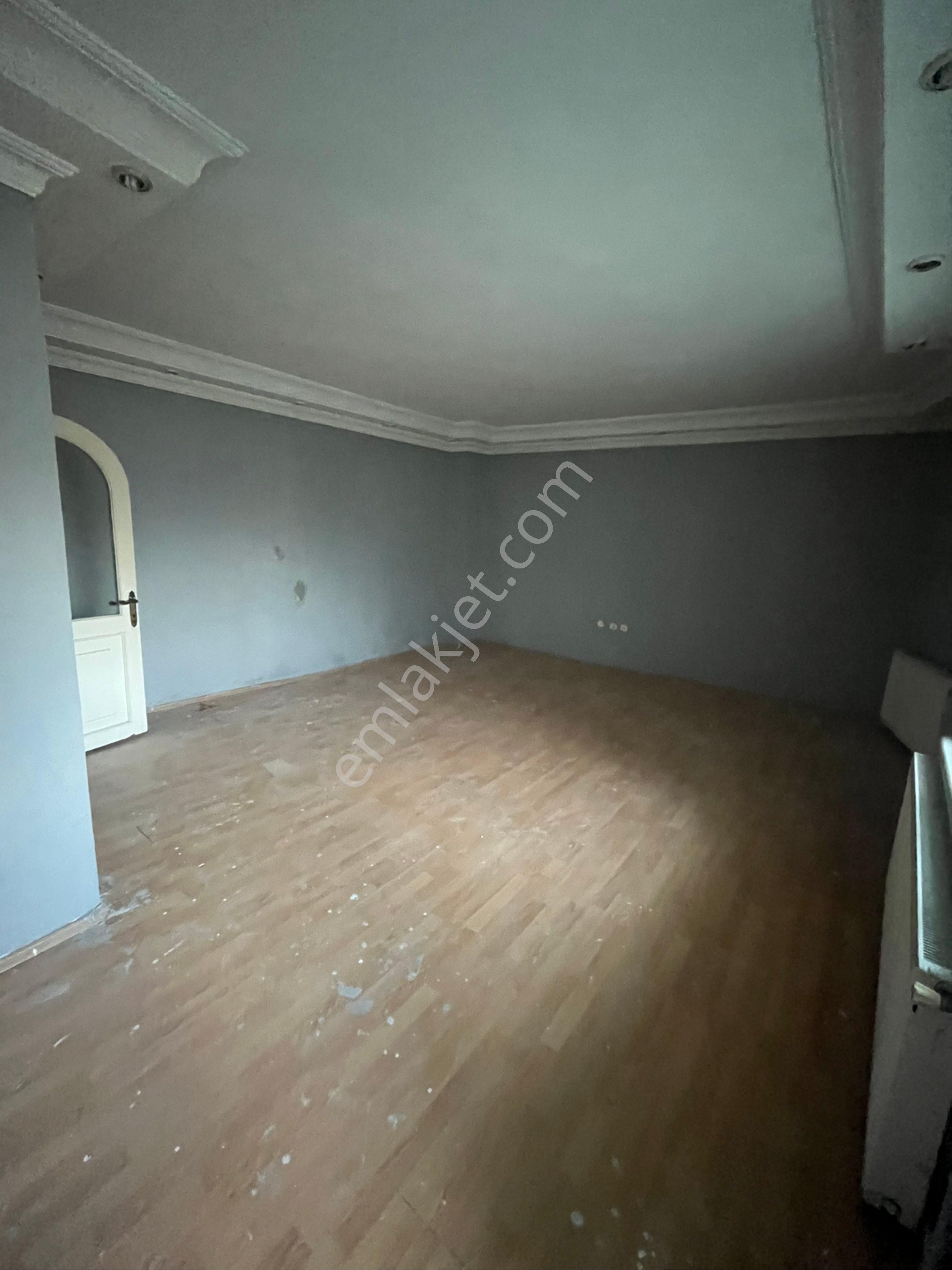 Ay Real'den Finansmerkezi İle Karşıkarşıya Cadde Üstü 3+1 Geniş Kiralık Daire - Görsel 2