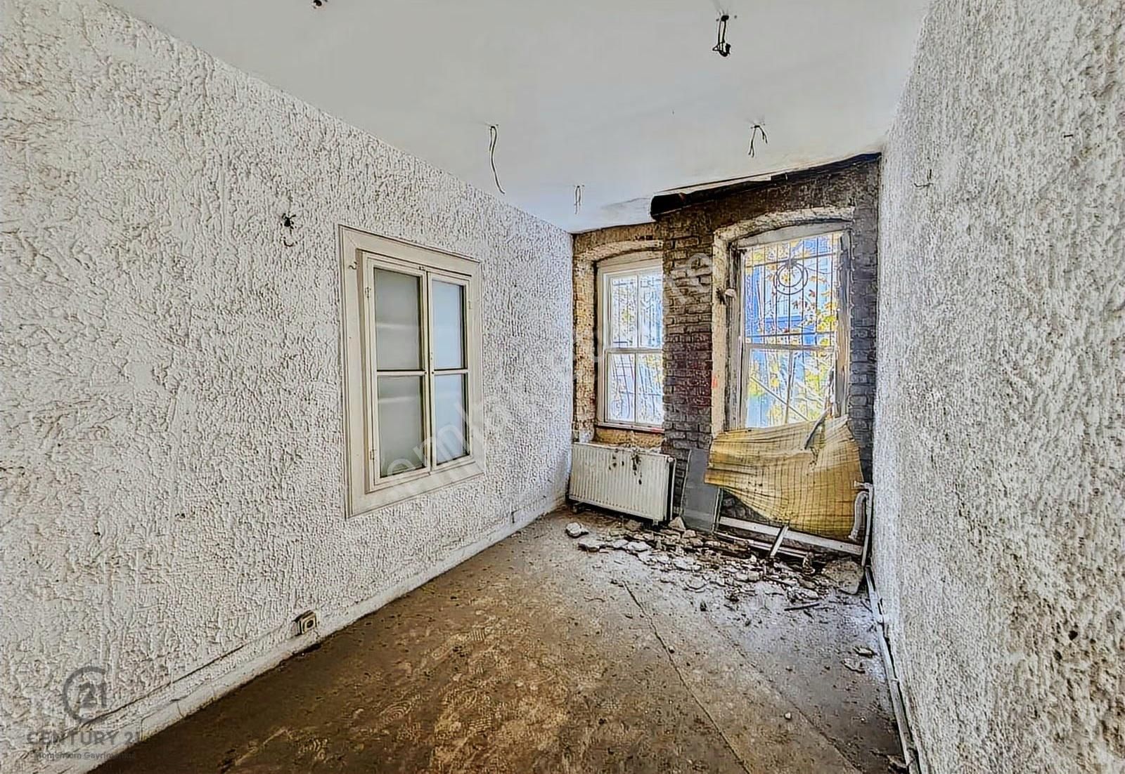 Beşiktaş'ta Ticari Ve Konuta Uygun Satılık Tarihi Bina - Görsel 19