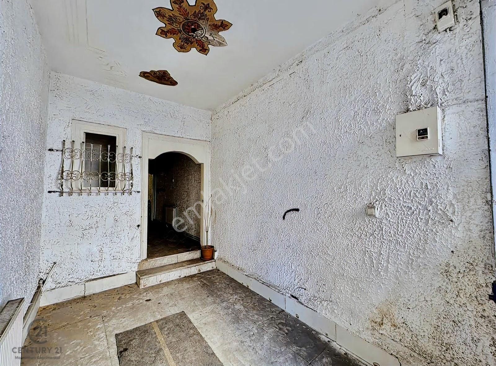 Beşiktaş'ta Ticari Ve Konuta Uygun Satılık Tarihi Bina - Görsel 10