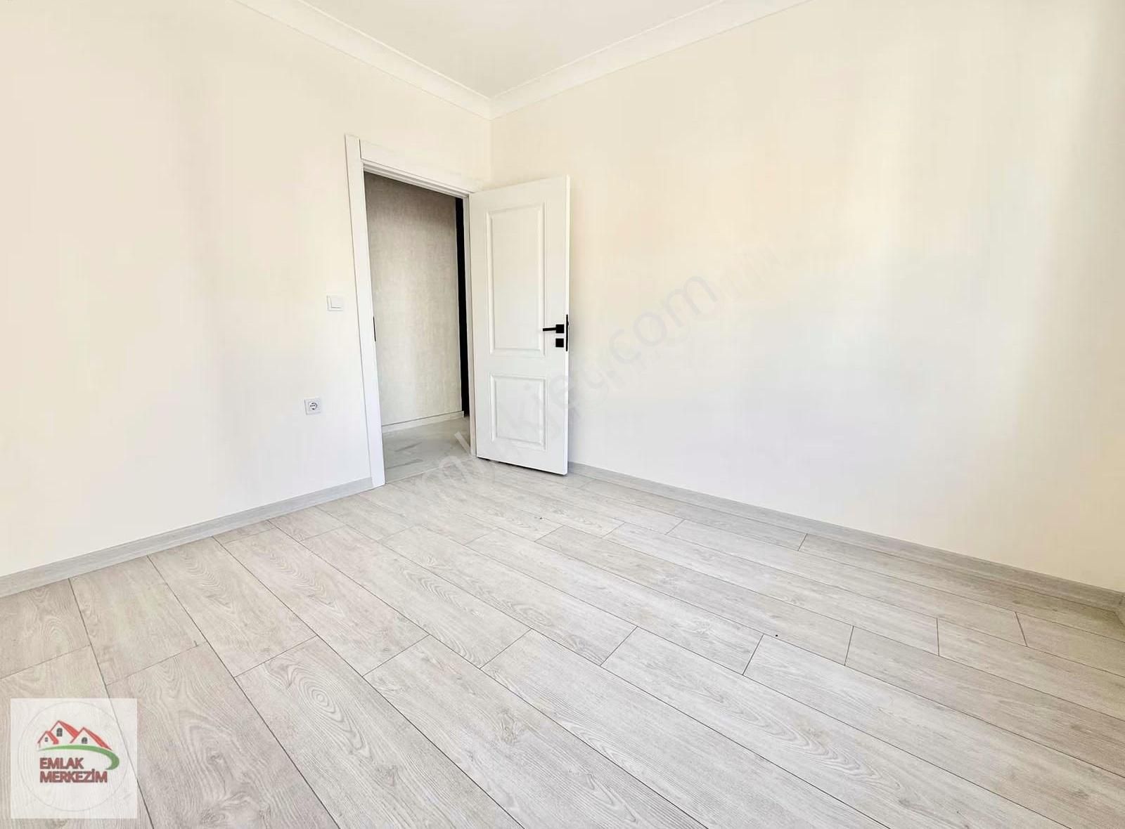 Emlak Merkezim'den Battalgazide Cadde Üzerinde 6+2 Sıfır Dublex - Görsel 21