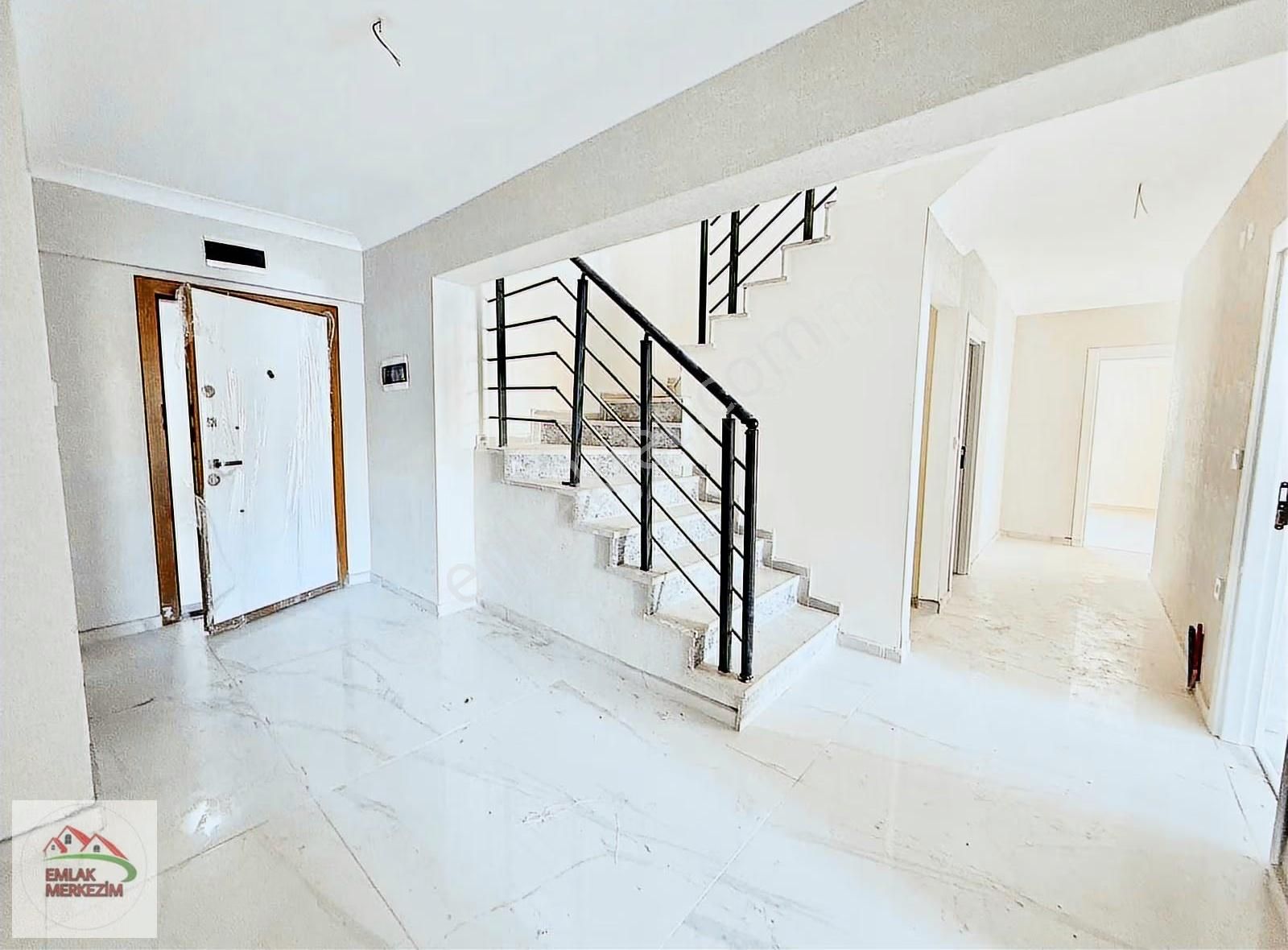 Emlak Merkezim'den Battalgazide Cadde Üzerinde 6+2 Sıfır Dublex - Görsel 29
