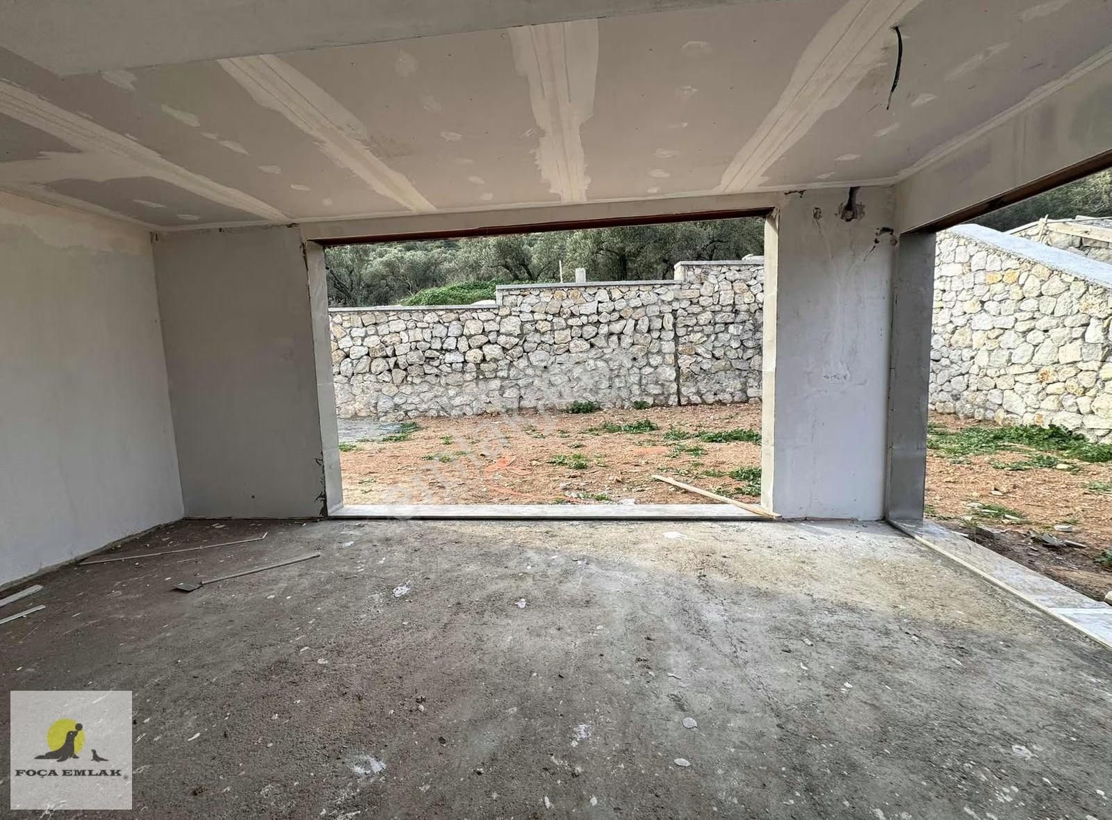 Foça Emlak'tan Ilıpınar Da 2+1 Geniş Bahçeli Modern Villa - Görsel 9