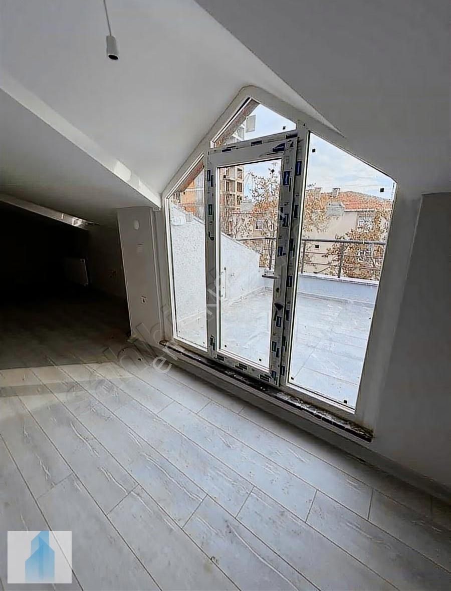 Bağcılar Çınar Da Satılık 175 M2, 3+2 Sıfır Dublex Otoparklı - Görsel 23