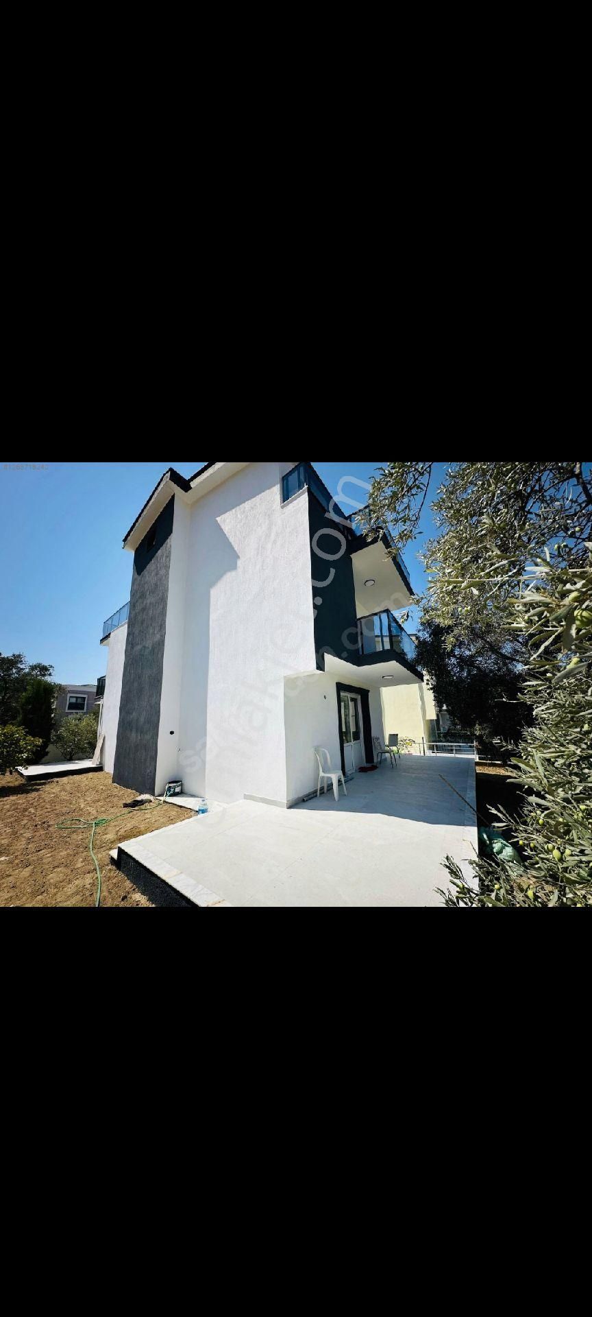 Davutlar Termal Bolgede Satilik Villa