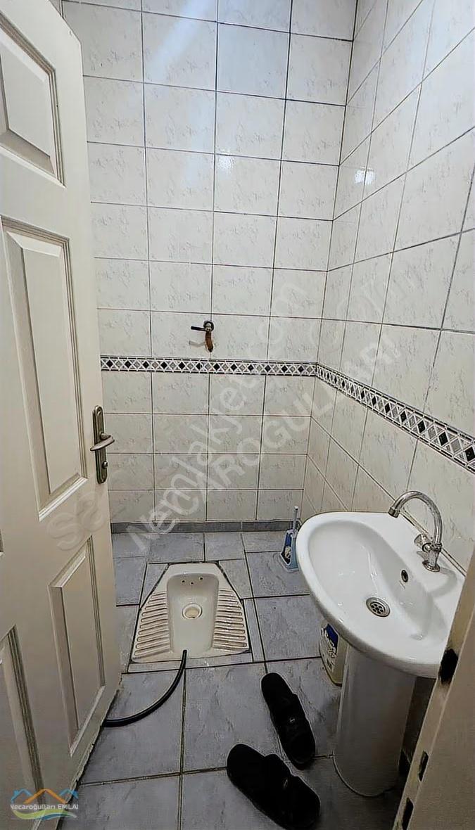 Necaroğullarından Dubleks 5+1 Ve 120m2 Teraslı Daire - Görsel 8