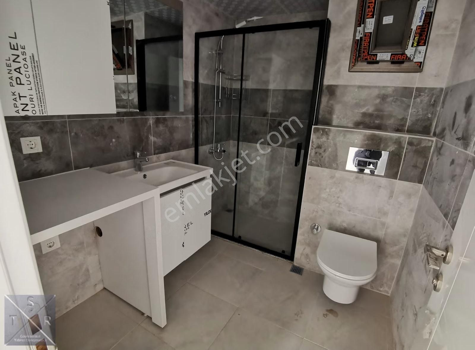 Koyundere Merkezde Kiralık Doğalgazlı Büyük 3+1 Köşe Daire - Görsel 21