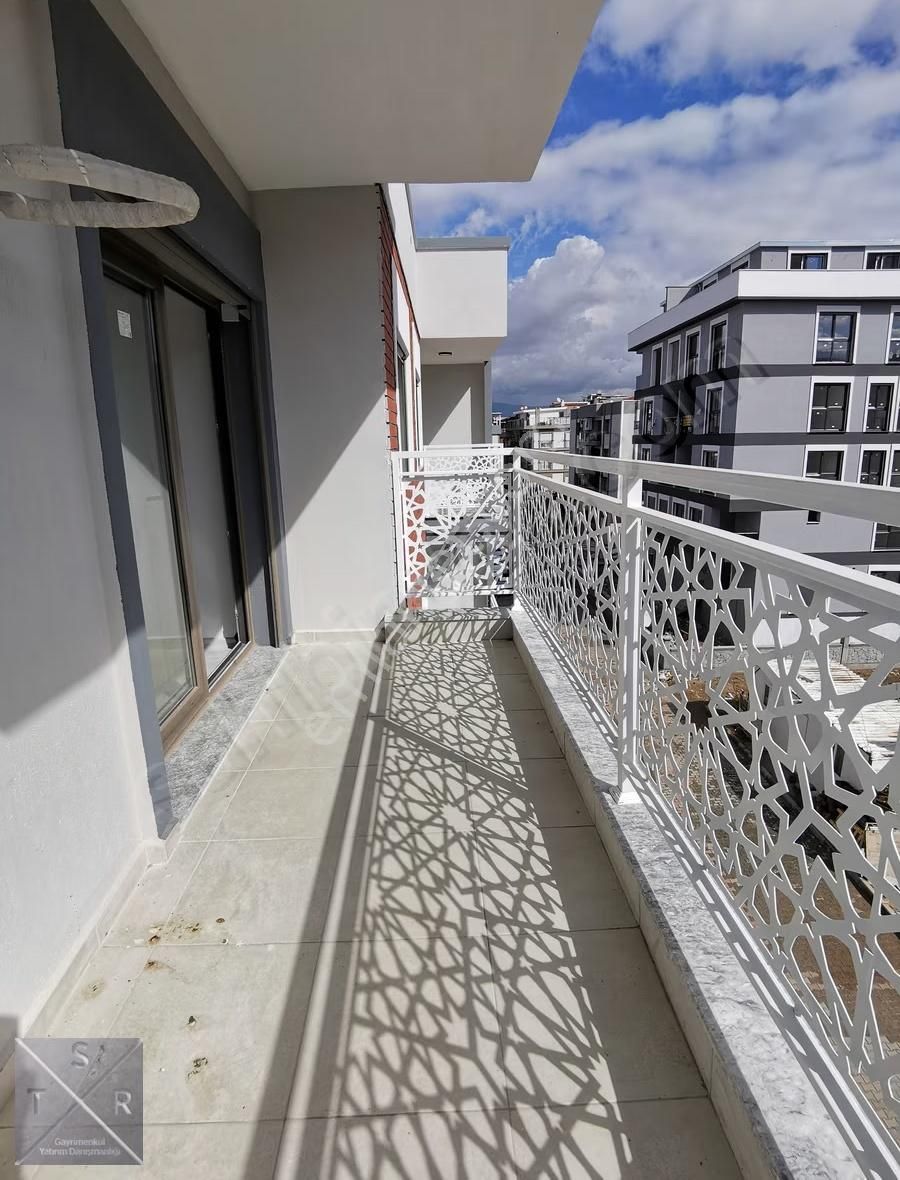 Koyundere Merkezde Kiralık Doğalgazlı Büyük 3+1 Köşe Daire - Görsel 29