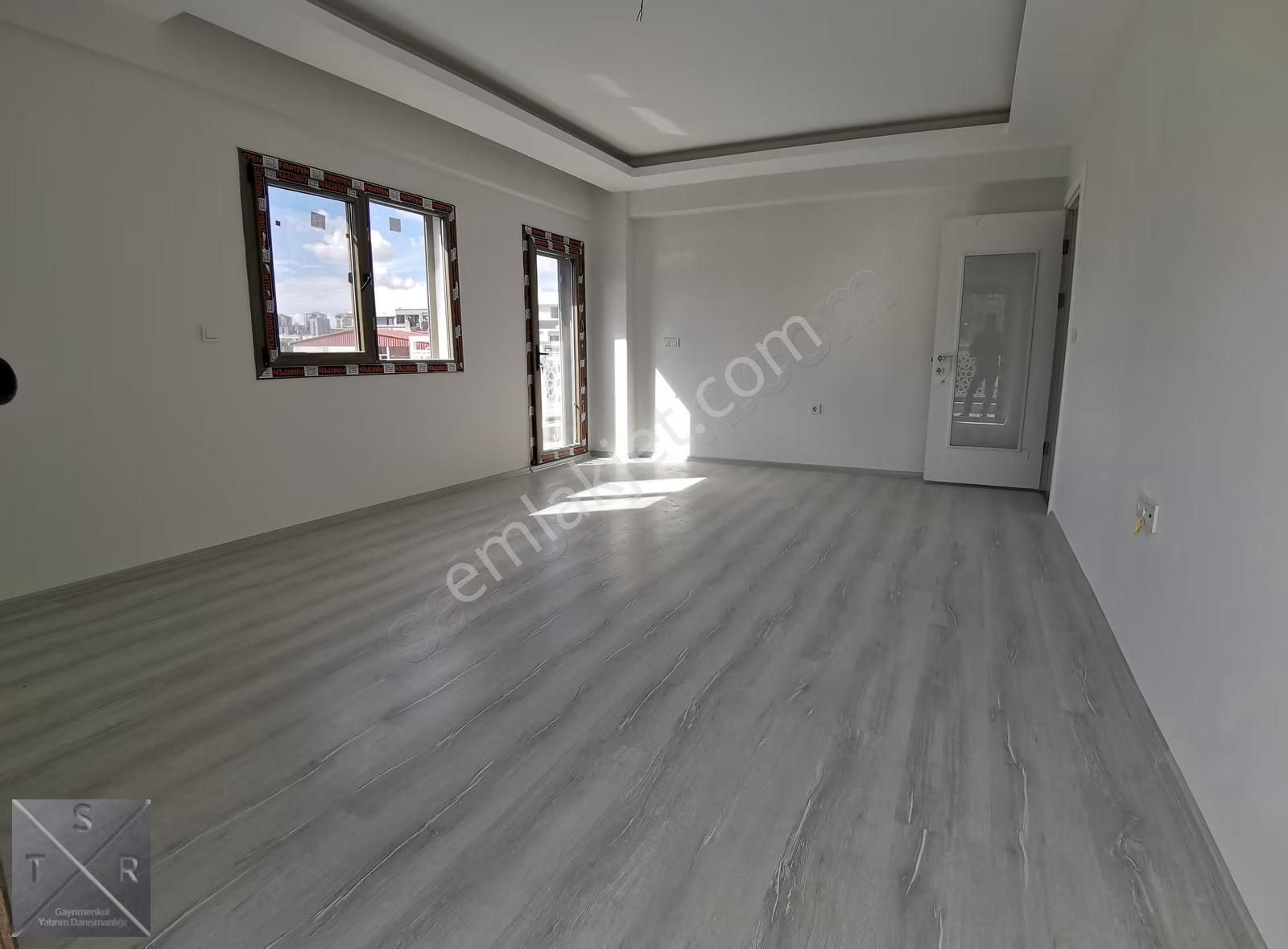 Koyundere Merkezde Kiralık Doğalgazlı Büyük 3+1 Köşe Daire - Görsel 7