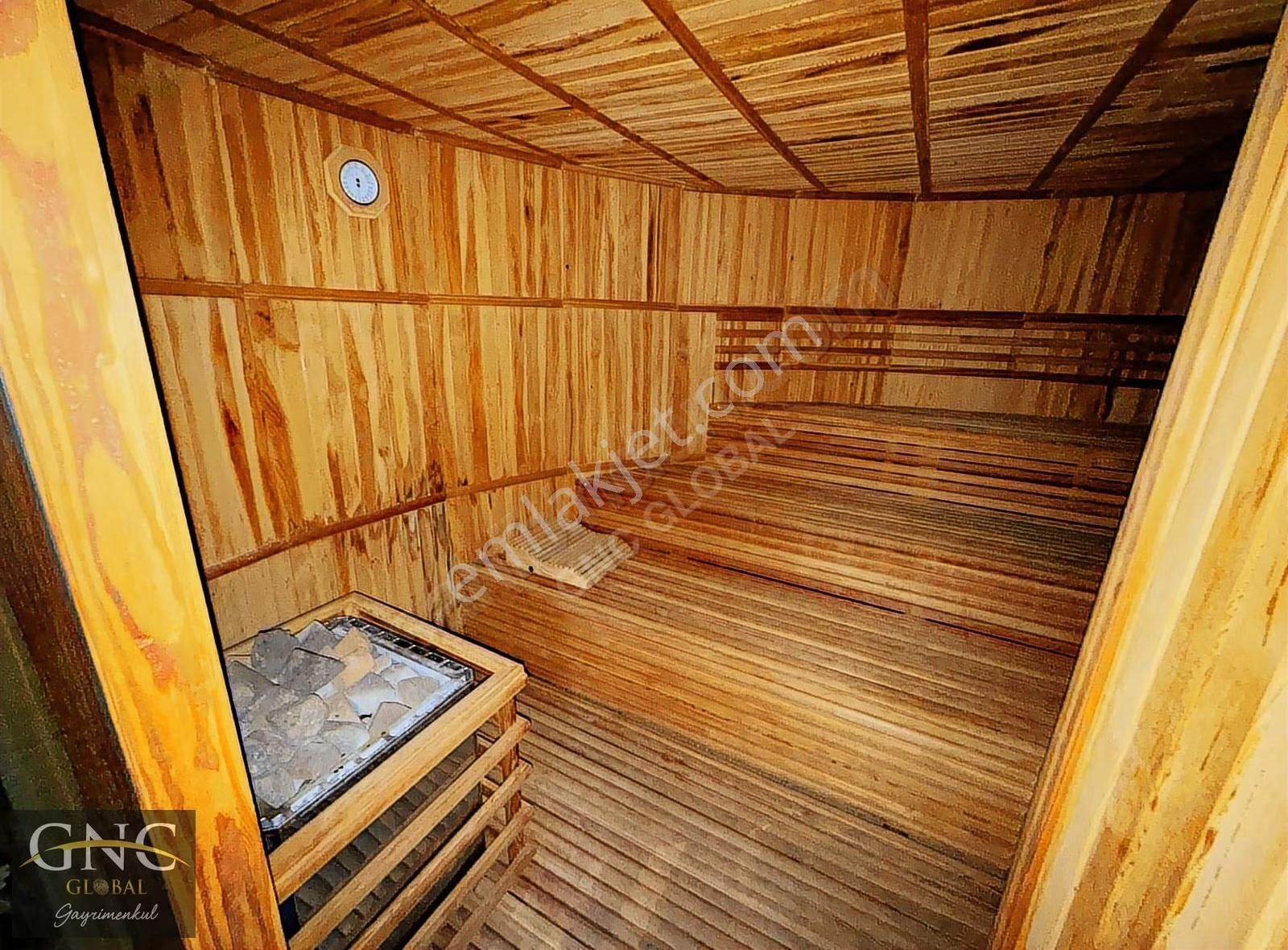 Kemer Çamyuva'da 4+1 Eşyalı Havuzlu Tripleks Satılık Lüks Villa - Görsel 13