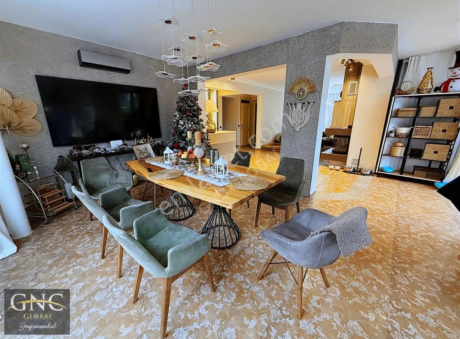 Kemer Çamyuva'da 4+1 Eşyalı Havuzlu Tripleks Satılık Lüks Villa - Görsel 8