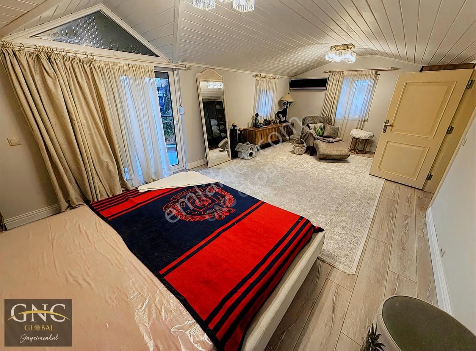 Kemer Çamyuva'da 4+1 Eşyalı Havuzlu Tripleks Satılık Lüks Villa - Görsel 33