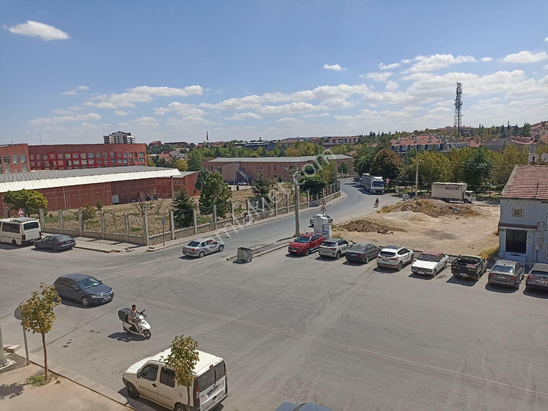 Sahibinden Satılık Anadolu Üniversitesinin Dibinde Apart Daire - Görsel 3