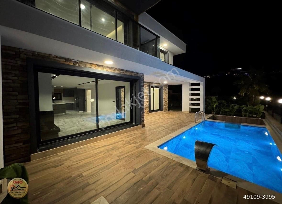 Kuşadası Karaova Mevkii Full Deniz Manzaralı 4+1 Özel Havuzlu - Görsel 2