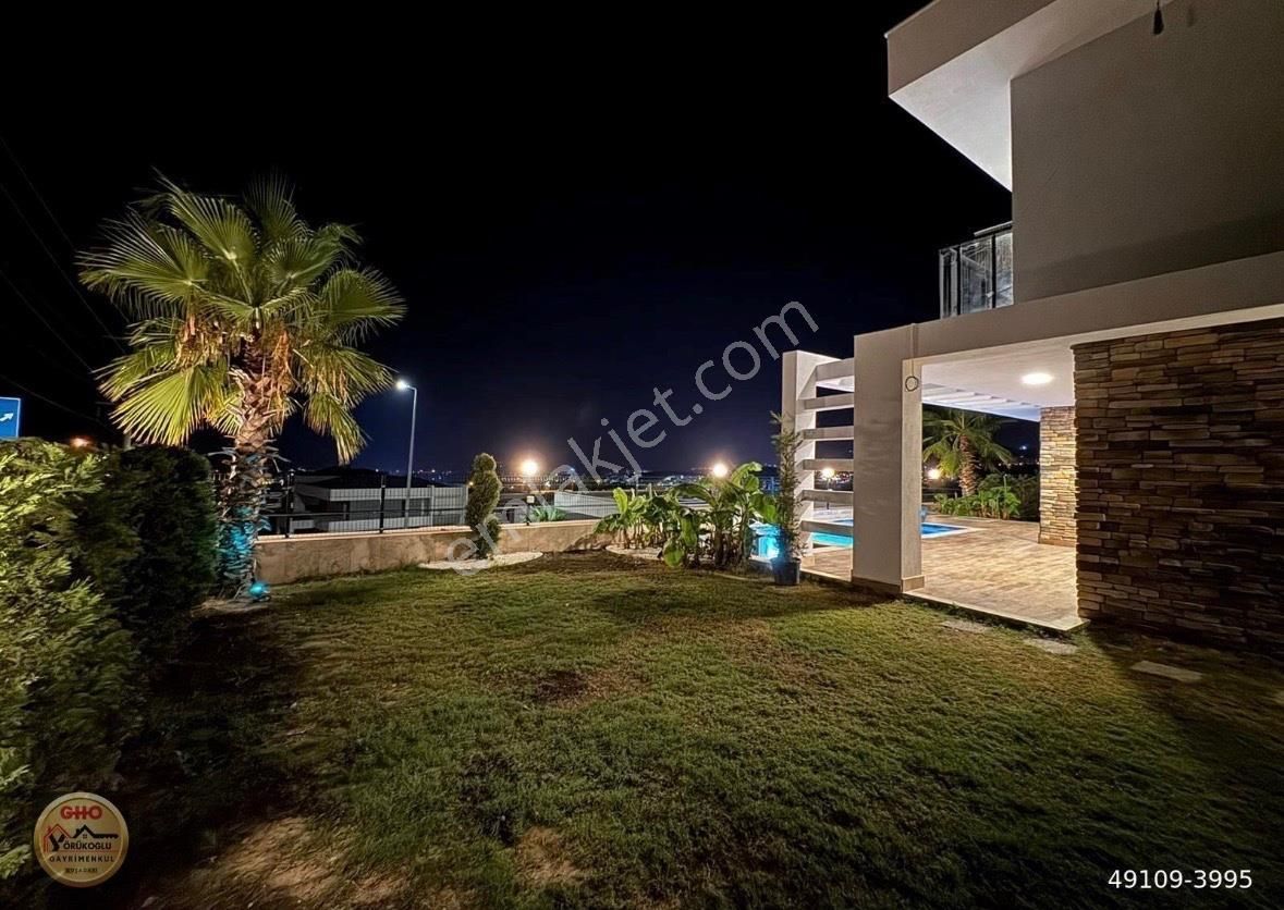 Kuşadası Karaova Mevkii Full Deniz Manzaralı 4+1 Özel Havuzlu - Görsel 35