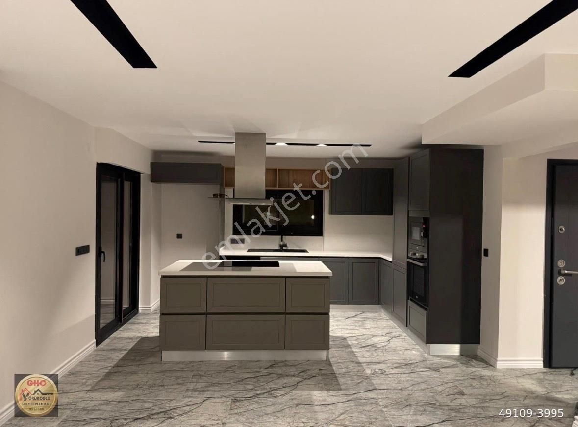 Kuşadası Karaova Mevkii Full Deniz Manzaralı 4+1 Özel Havuzlu - Görsel 9