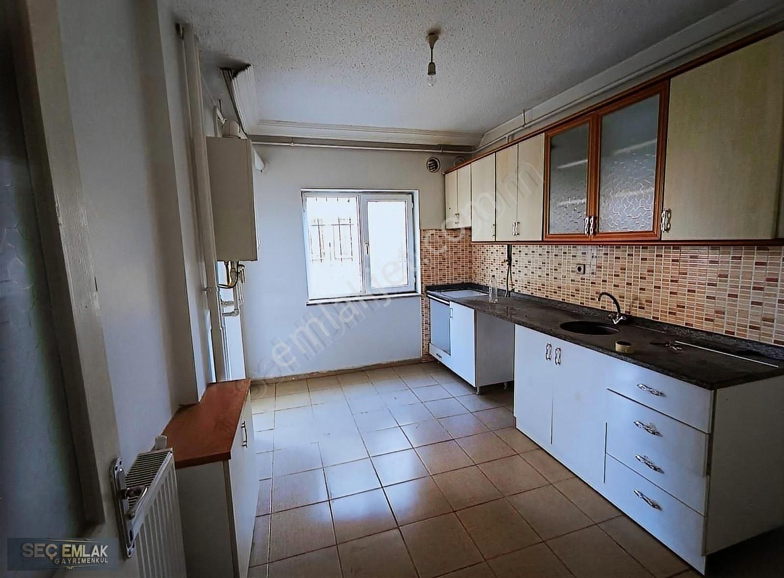 Seç Emlak'tan Bölgenin En Geniş Dairesi Serinevler Toki 3+1 147m - Görsel 8