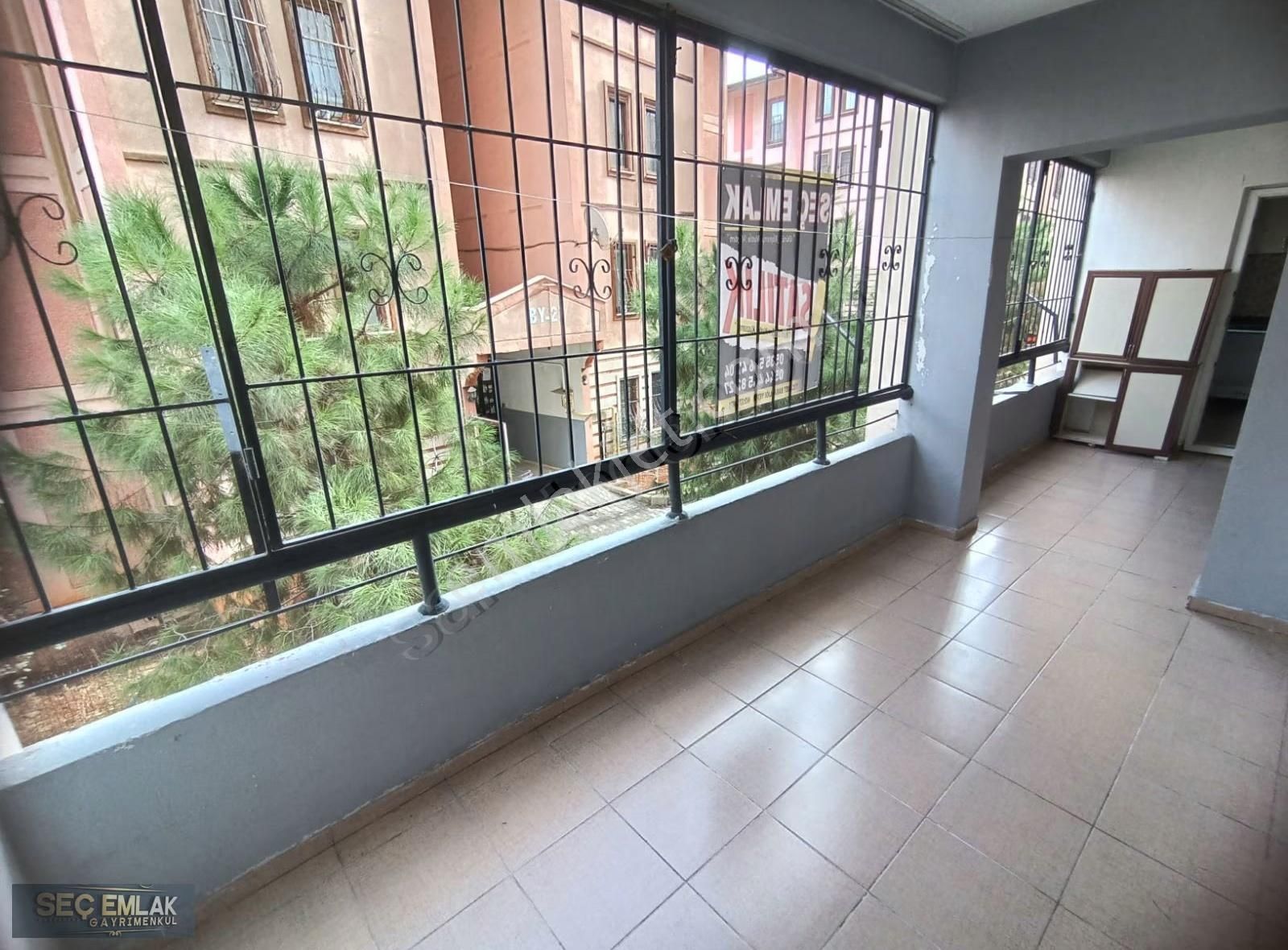 Seç Emlak'tan Bölgenin En Geniş Dairesi Serinevler Toki 3+1 147m - Görsel 9