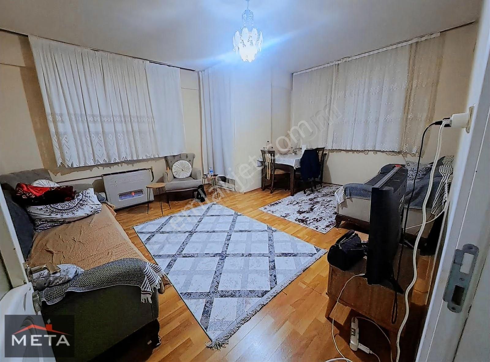 Yusuf'tan Fevzi Çakmak E5 Yakın Konum Satılık 2+1 Balkonludaire