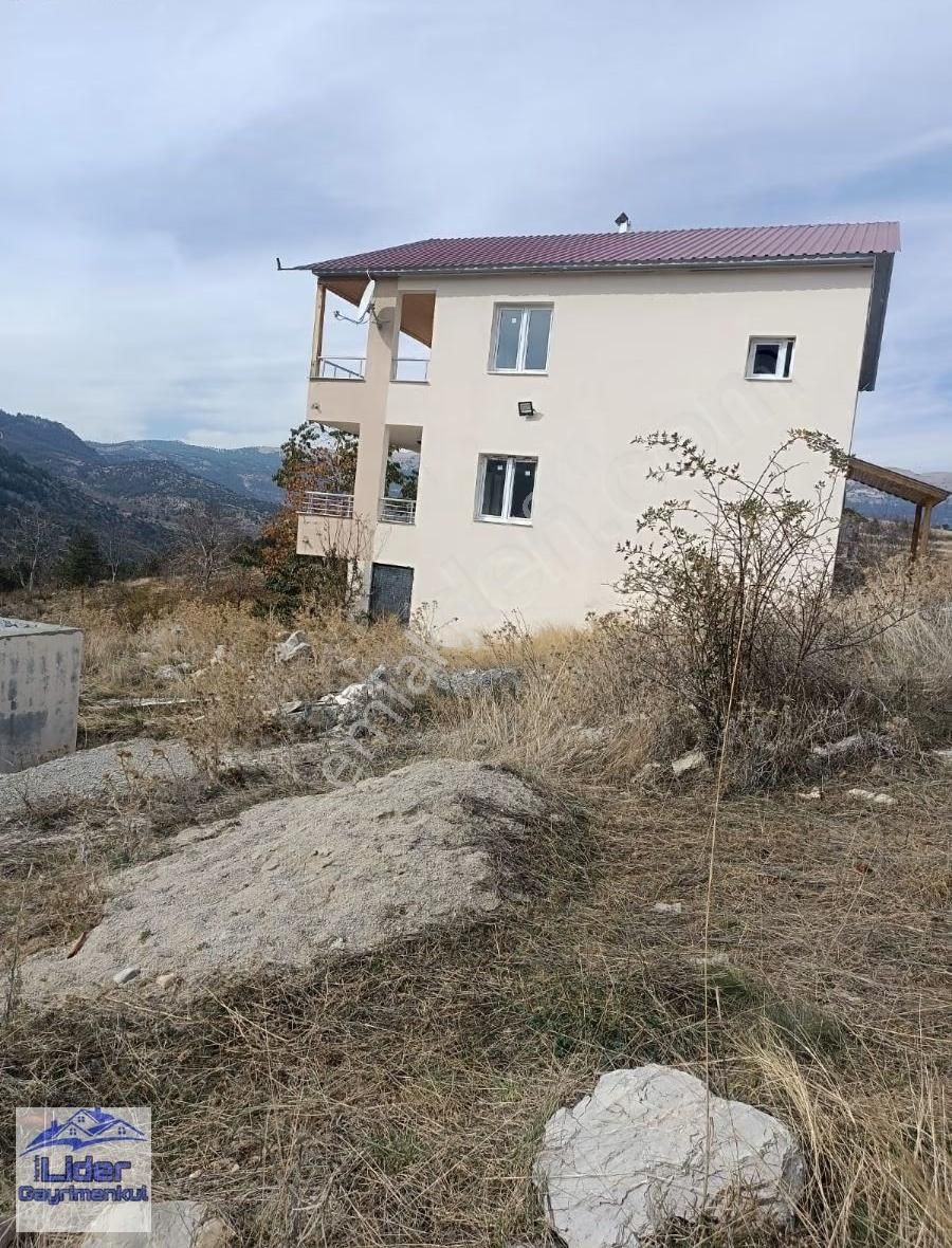 Acill Fırsat Toroslar Arslan Köyde 9500 Mt2 İçinde Yeni Yapı