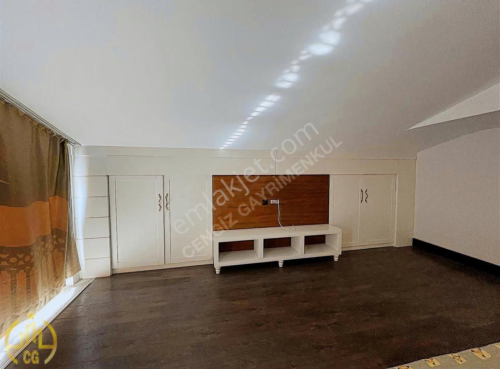 Aşağı Hisar Mahallesinde Lüks Kiralık Daire - Görsel 17