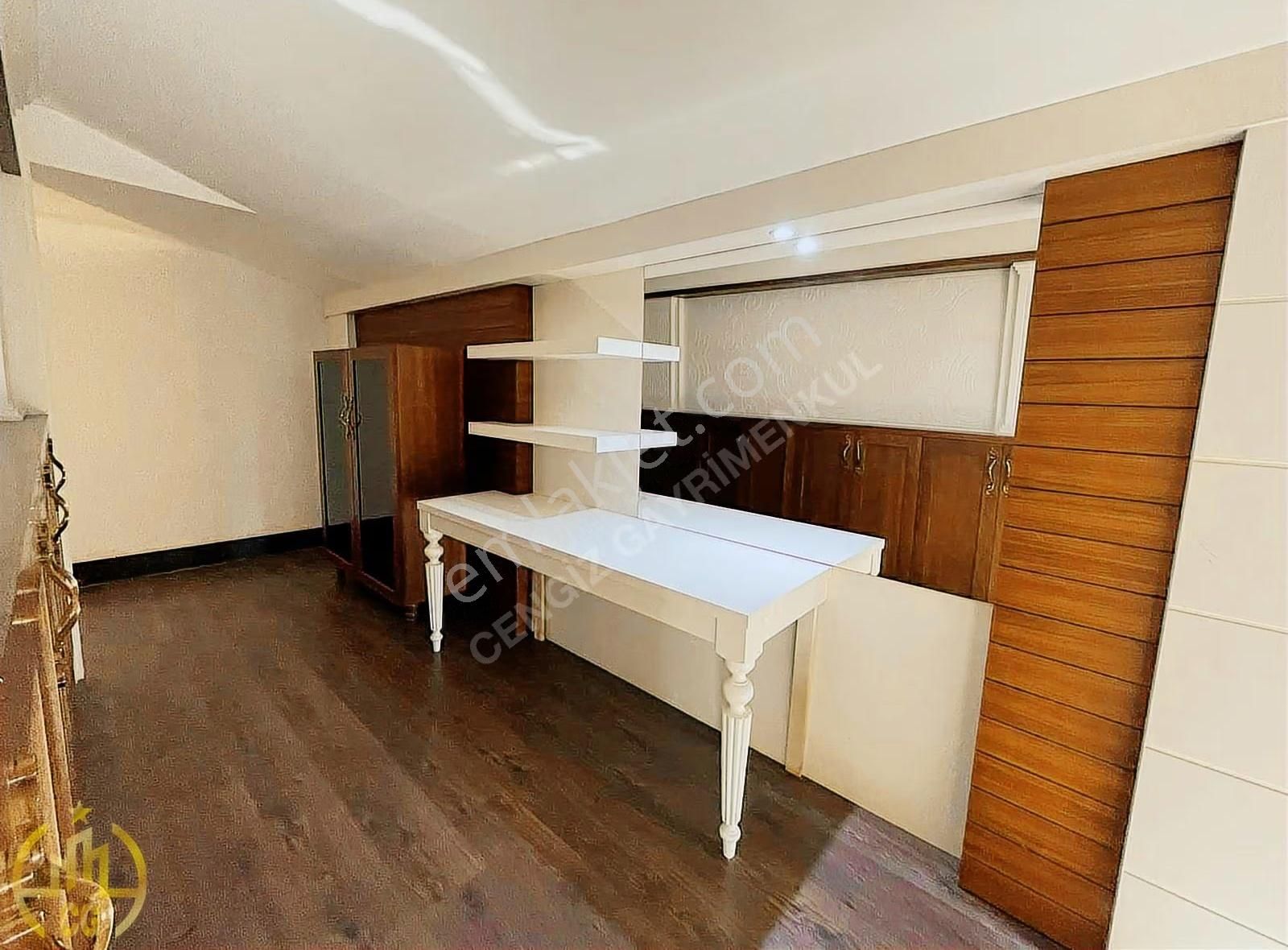Aşağı Hisar Mahallesinde Lüks Kiralık Daire - Görsel 13