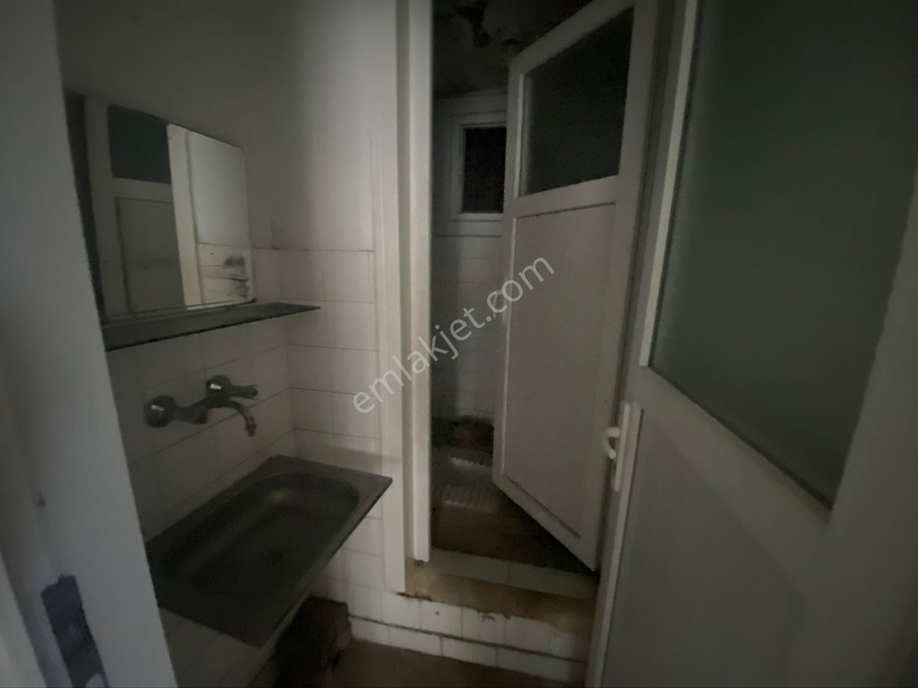 İstiklal De 125m 3 Katlı, D.gazlı Ev - Görsel 11