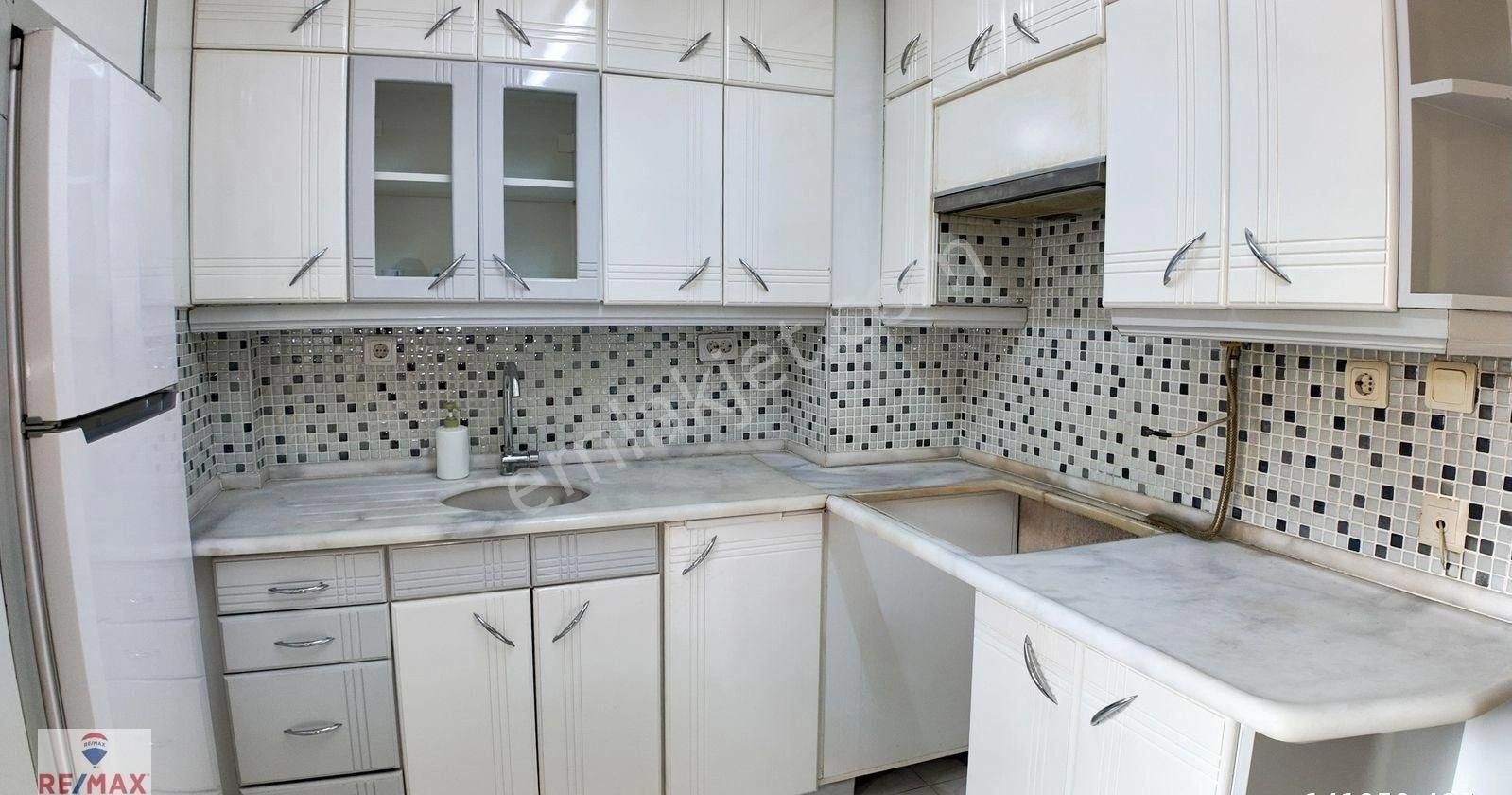 Bayraklı Manavkuyu Mahallesi Taşkent Sitesi Satılık 3+1 Daire ! - Görsel 6