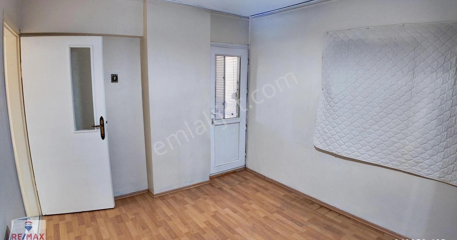 Bayraklı Manavkuyu Mahallesi Taşkent Sitesi Satılık 3+1 Daire ! - Görsel 16