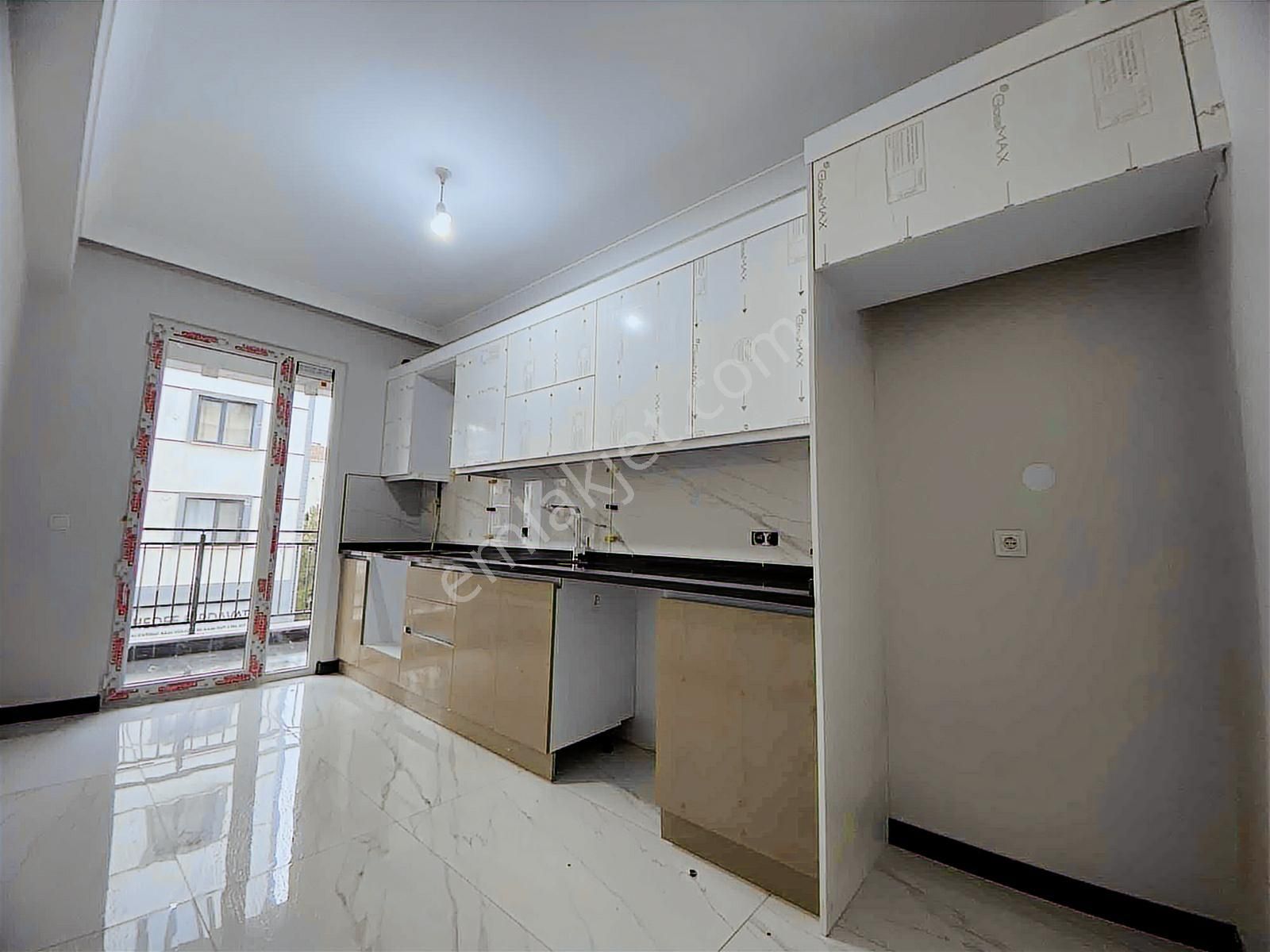 Kaymakamlık Karşısı'nda Ebeveyn Banyolu 3+1 Sıfır Boş Daire - Görsel 27