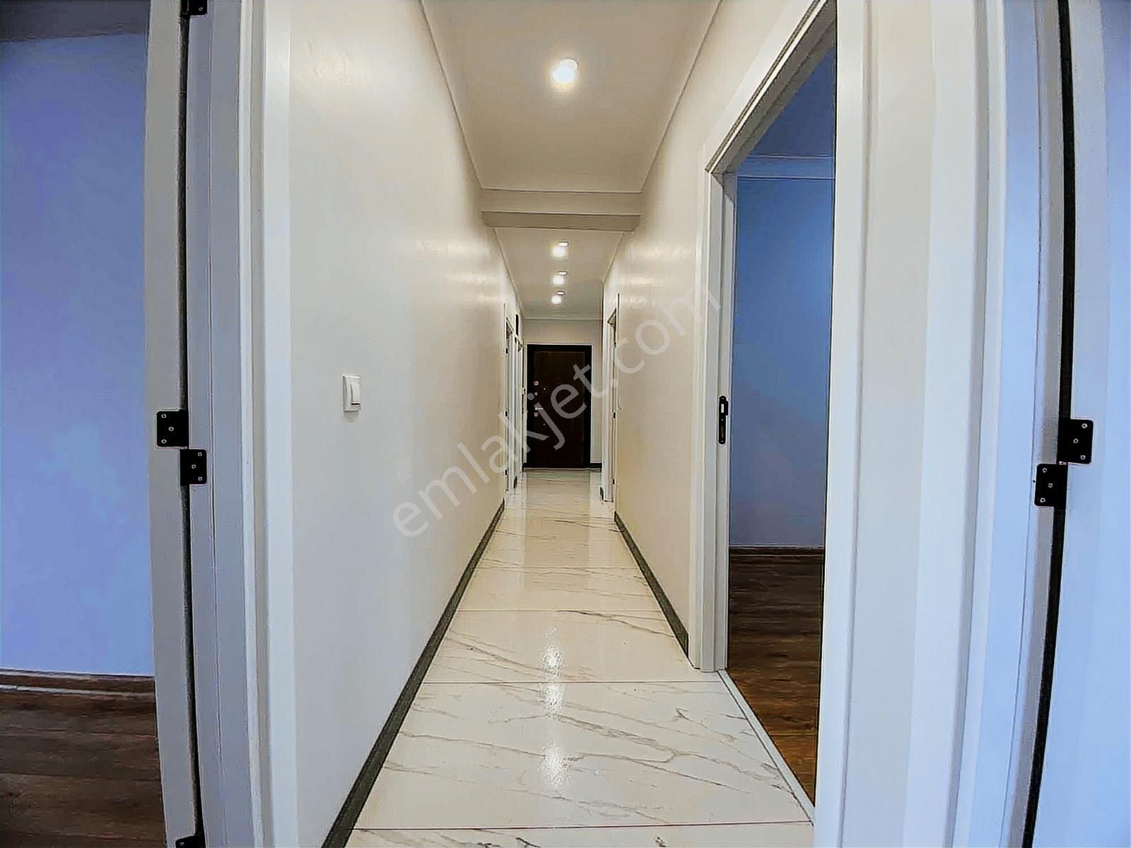 Kaymakamlık Karşısı'nda Ebeveyn Banyolu 3+1 Sıfır Boş Daire - Görsel 10