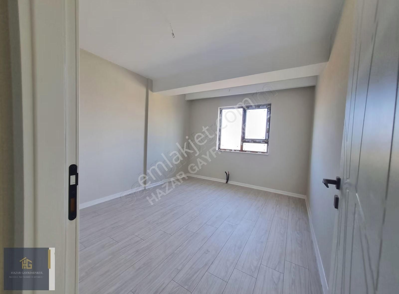Hazardan 29 Ekimde Alttan Isıtmalı 110 M2 Net 2+1 Satılık Daire - Görsel 27