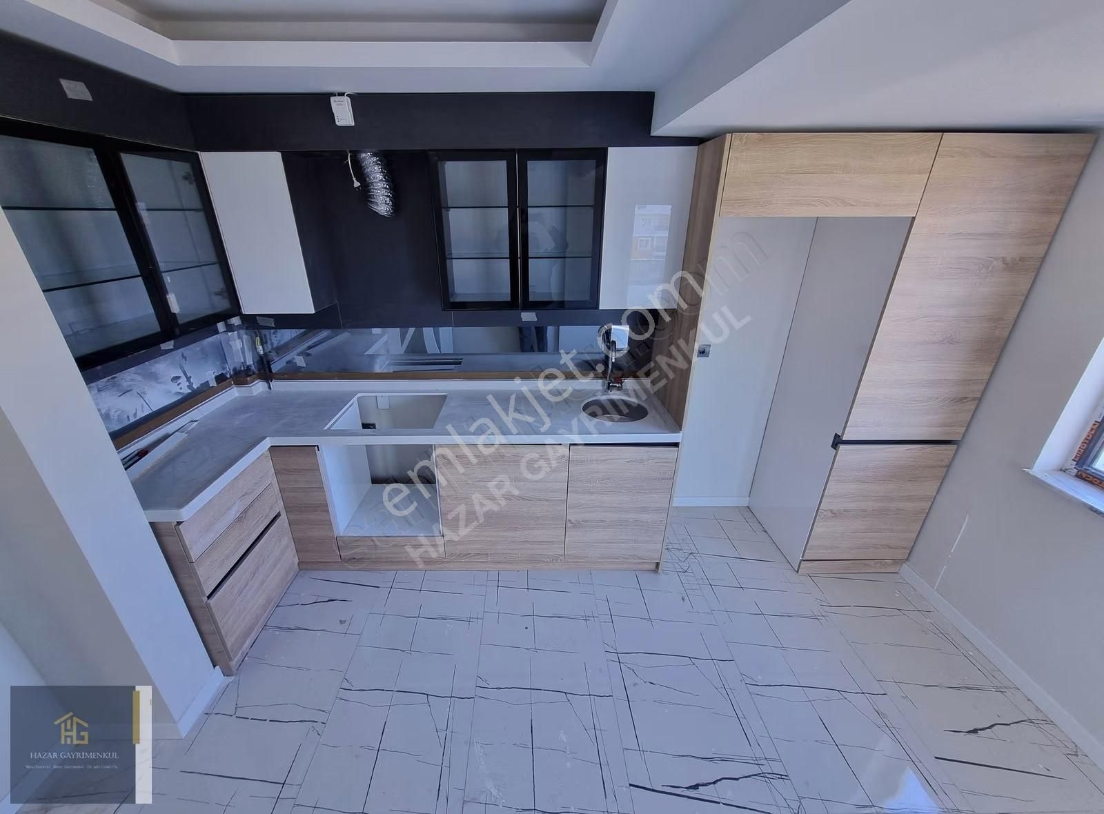 Hazardan 29 Ekimde Alttan Isıtmalı 110 M2 Net 2+1 Satılık Daire - Görsel 20