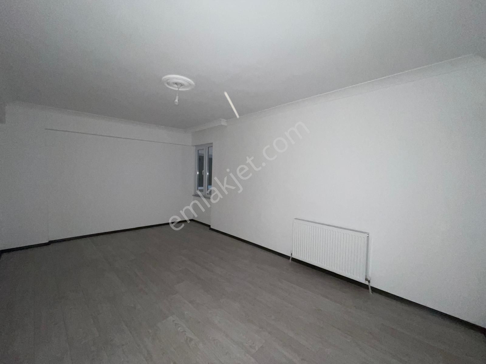 Çiftlikönü Mahallesinde 2+1 Geniş Oturulmaya Hazır Daire - Görsel 11
