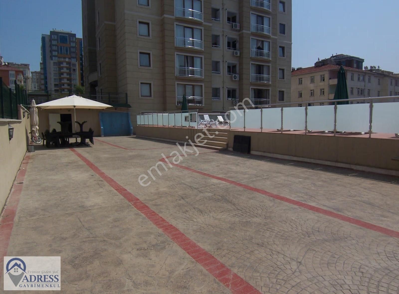 Adress Gayrimenkulden Havuzlu Sit.150m2 3+1 Satılık Daire