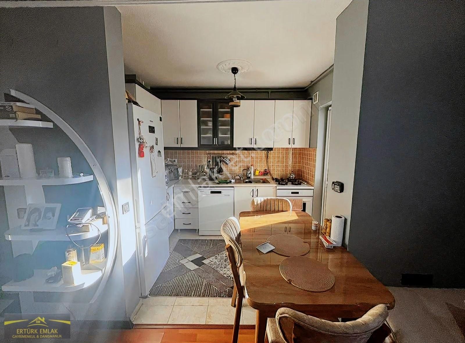 Ertürk Emlak'tan Toki Konutlarında 1+1 Satılık Ara Kat Daire - Görsel 11