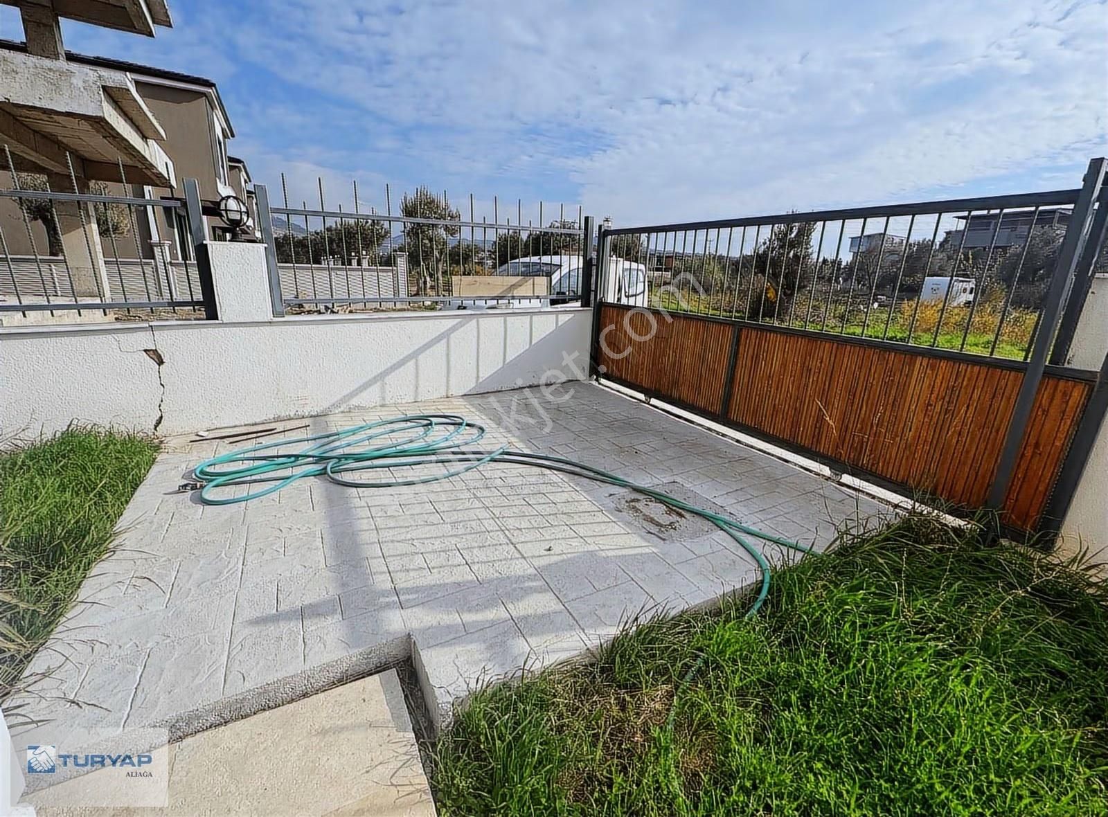 Deniz Kenarında Havuzlu Tam Müstakil Satılık Lüks Villa - Görsel 31