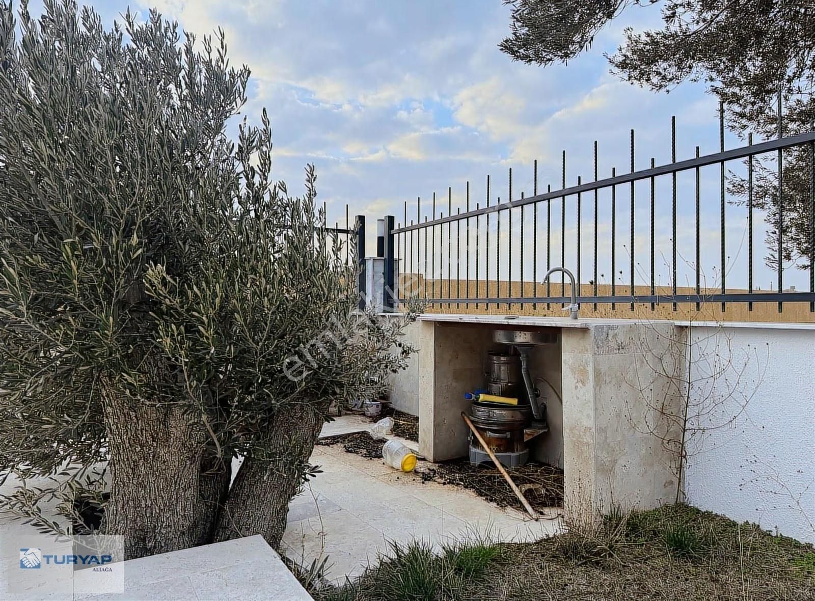 Deniz Kenarında Havuzlu Tam Müstakil Satılık Lüks Villa - Görsel 30