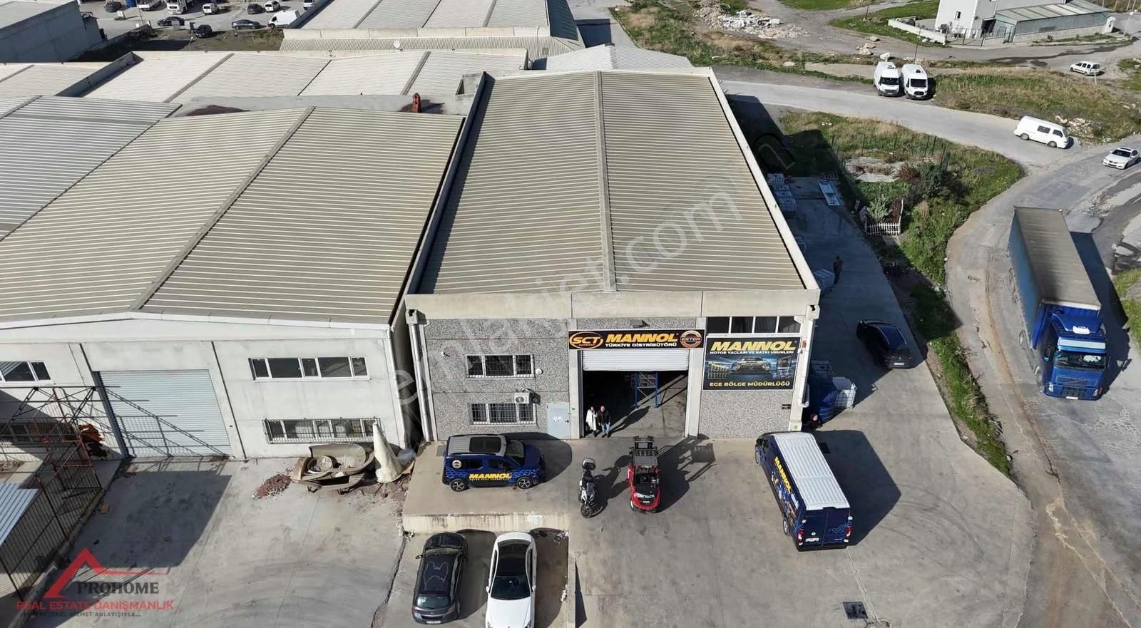 Bornova Işıkkent'te 300 M2 Kiralık Depo