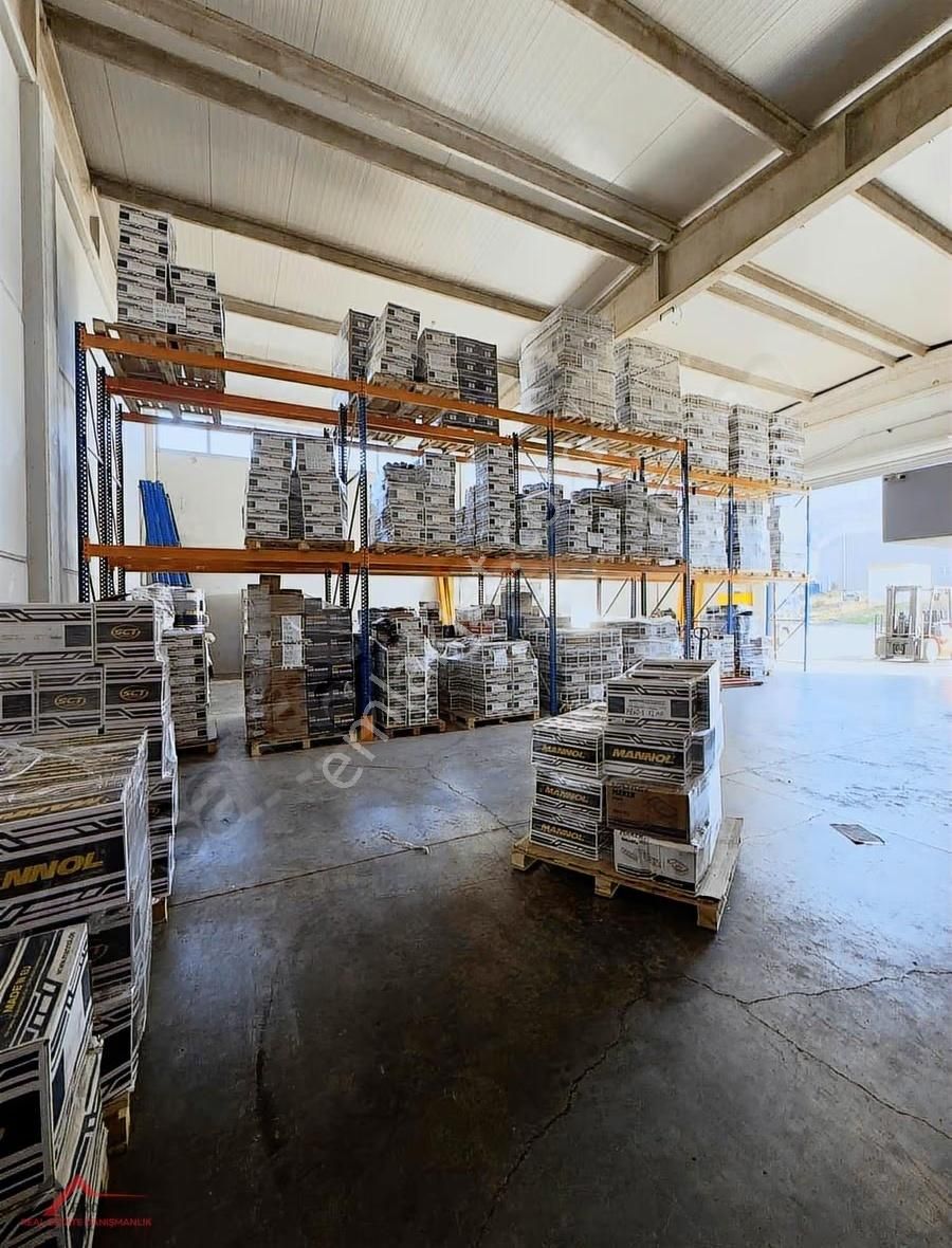 Bornova Işıkkent'te 300 M2 Kiralık Depo - Görsel 3