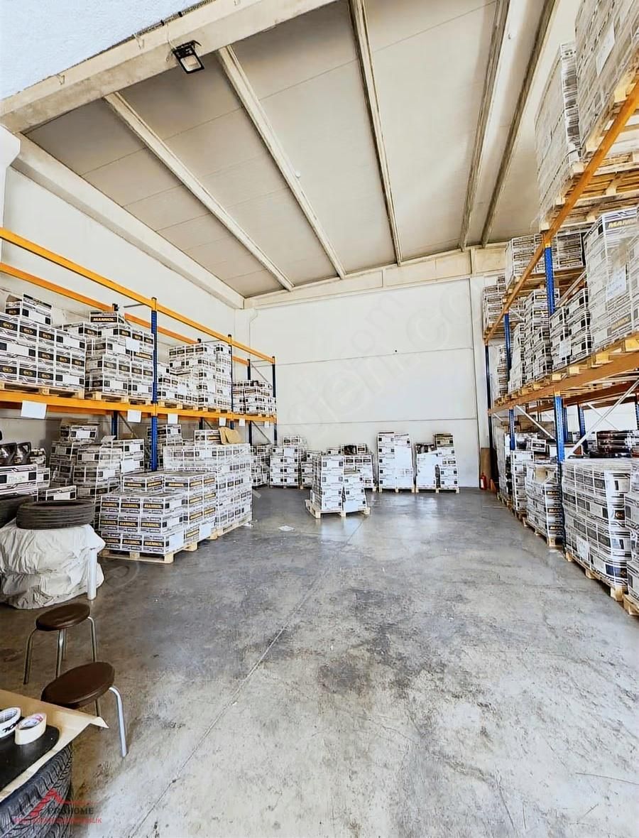 Bornova Işıkkent'te 300 M2 Kiralık Depo - Görsel 5