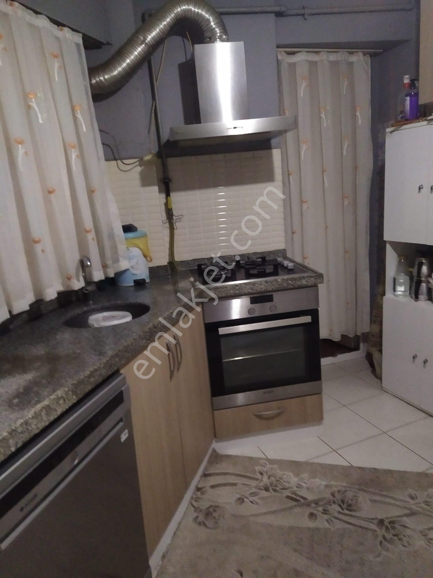 Yenimahalle-teferrüç Bölgesinde Acil Satılık 3+1 Daire - Görsel 6