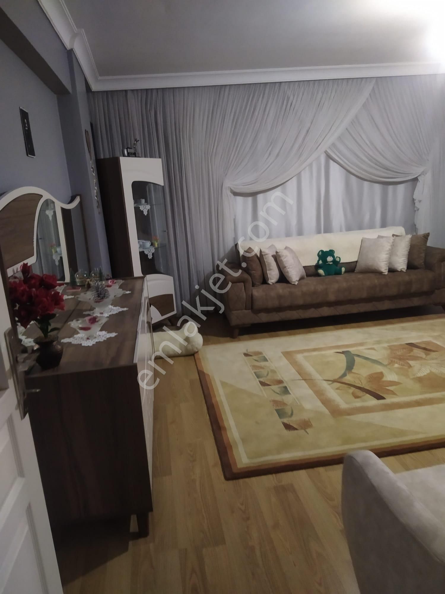 Yenimahalle-teferrüç Bölgesinde Acil Satılık 3+1 Daire - Görsel 9