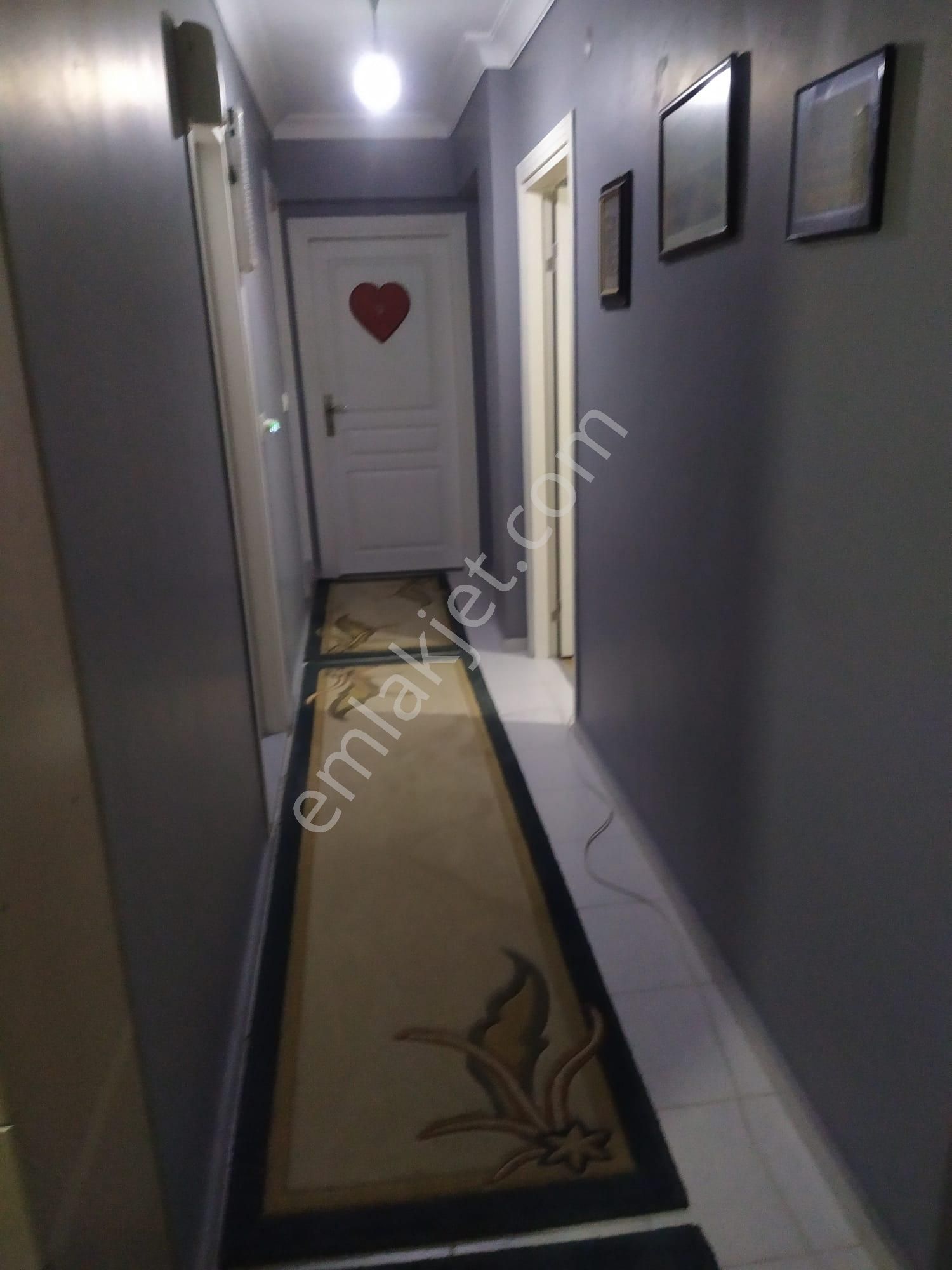 Yenimahalle-teferrüç Bölgesinde Acil Satılık 3+1 Daire - Görsel 4