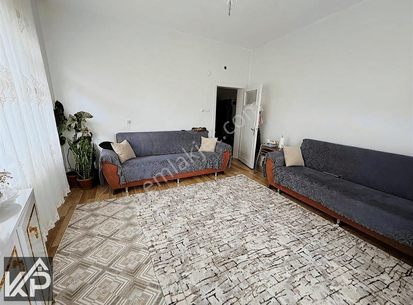 Devlet Hastanesi Caddesi Üzerinde Satılık 2+1 Fırsat Daire - Görsel 15