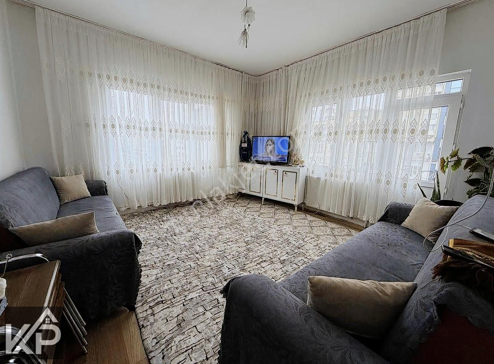 Devlet Hastanesi Caddesi Üzerinde Satılık 2+1 Fırsat Daire - Görsel 12